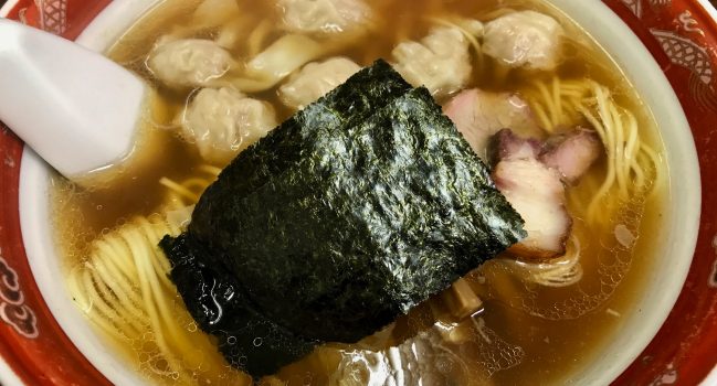 かづ屋のワンタン麺